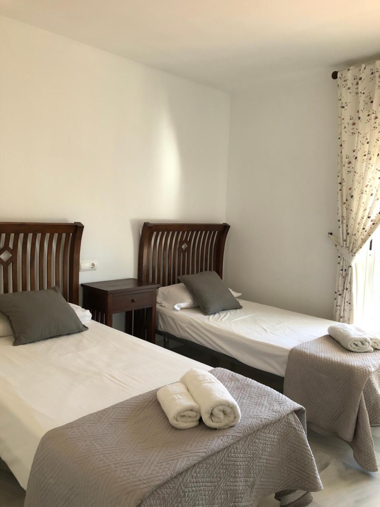 Apartamentos Naranjos Del Sol 마르베야 외부 사진