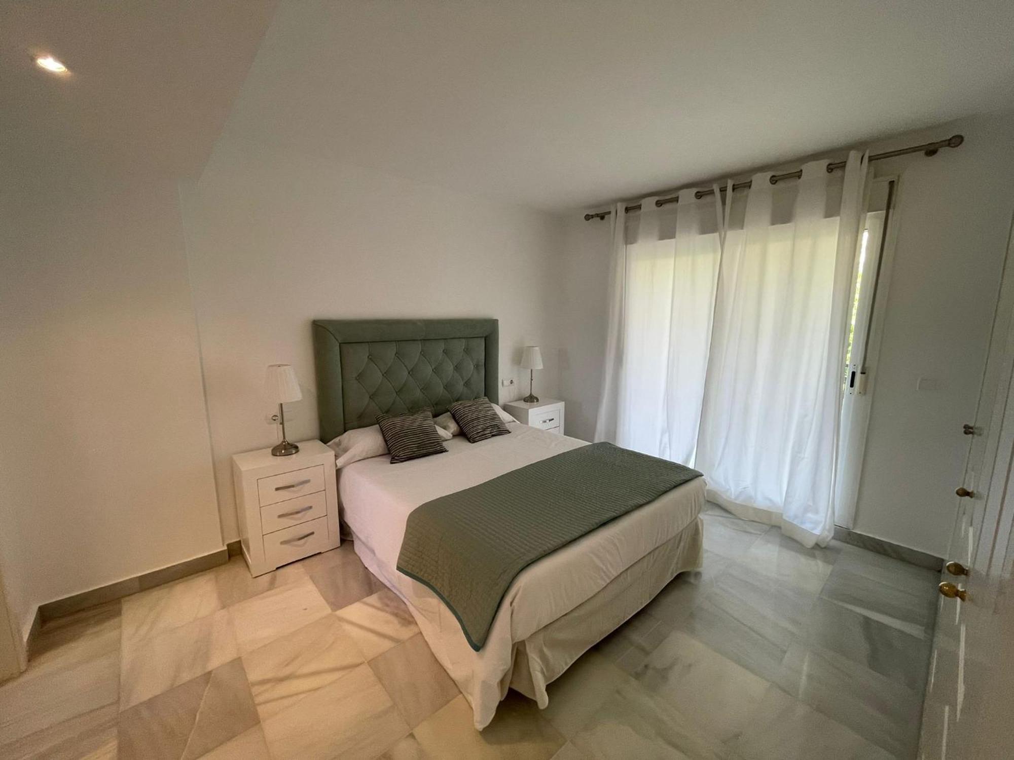 Apartamentos Naranjos Del Sol 마르베야 외부 사진