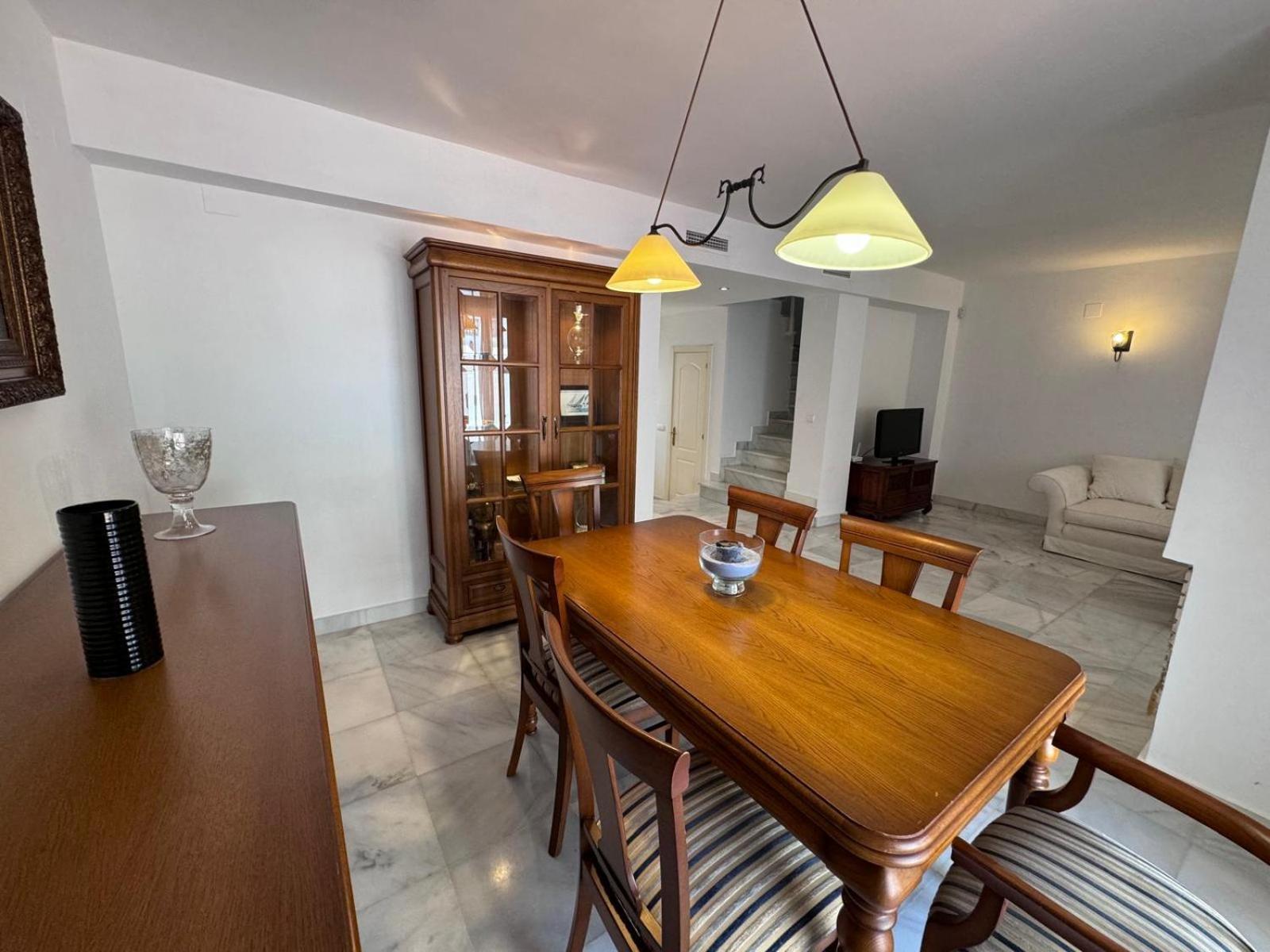 Apartamentos Naranjos Del Sol 마르베야 외부 사진