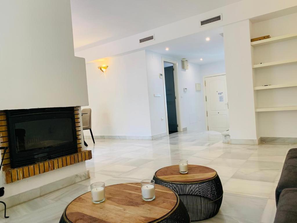 Apartamentos Naranjos Del Sol 마르베야 외부 사진