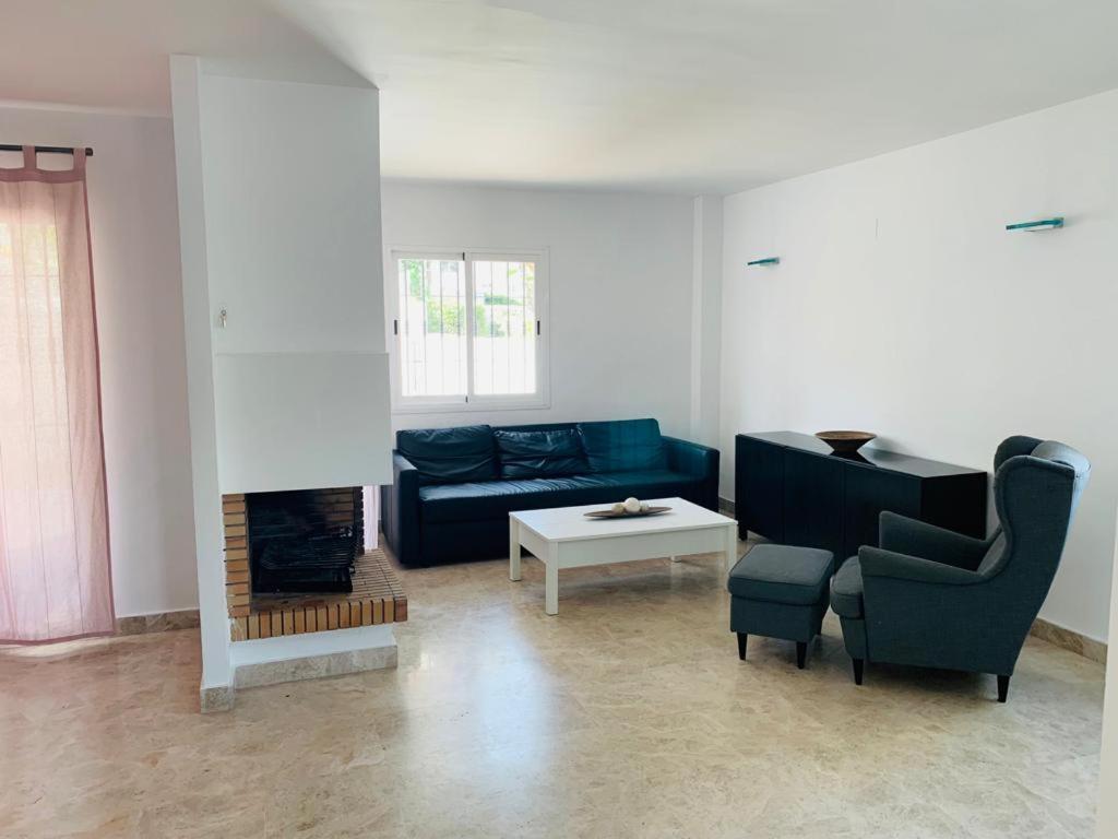 Apartamentos Naranjos Del Sol 마르베야 외부 사진